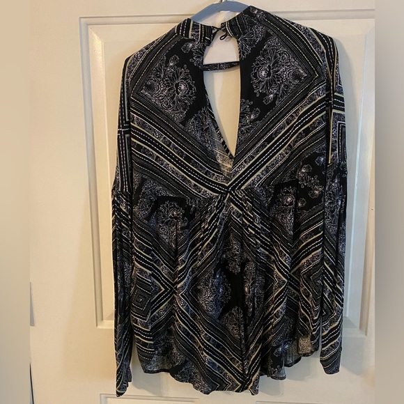 Free People Top - Picture 3 of 6